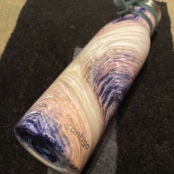 Contigo stainless steel water bottle - Picture 2 of 2